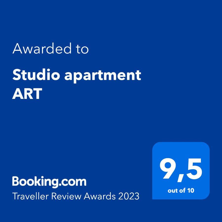 Studio Apartment Art Split Buitenkant foto